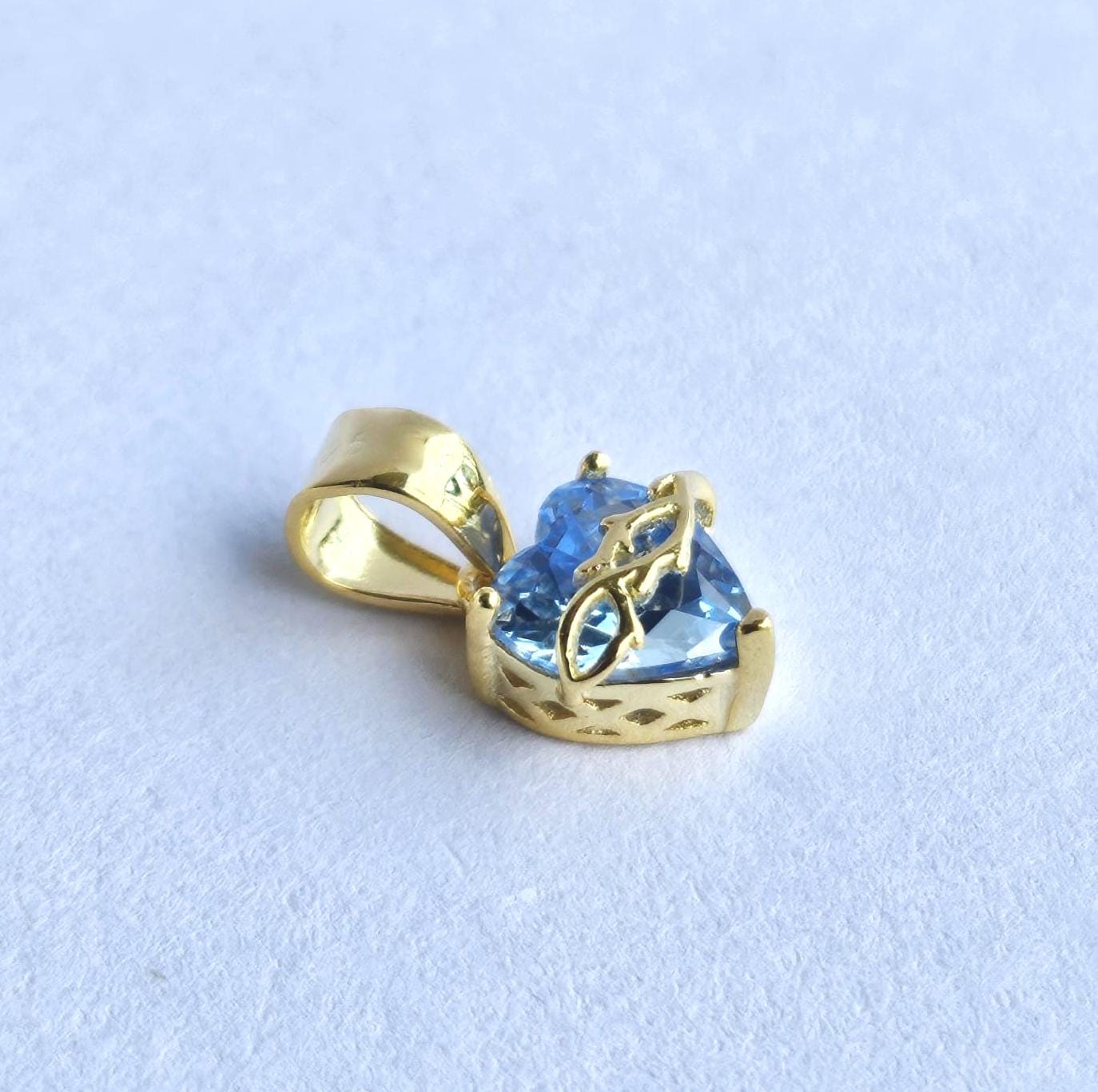 Sacred Heart 12 Stones | BirthStones | 12 Apostles stones | Exodus 28 | 12 Tribes of Israel | Aquamarine